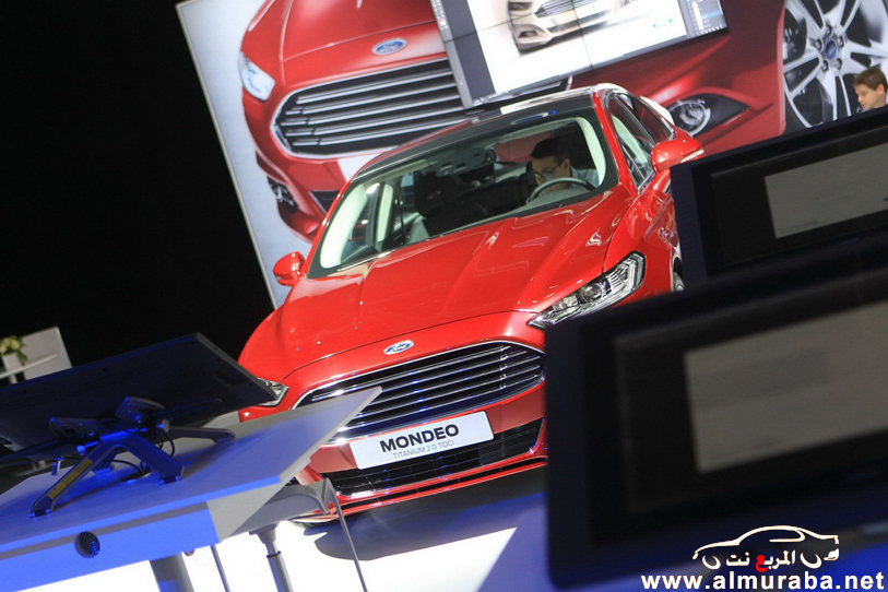 فورد فيوجن تنطلق في معرض باريس بإسم مونديو الجديدة وتكتسح سيارات السيدان بالصور Ford Mondeo 5